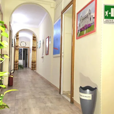 A Casa Simpatia Vaticano- Check-in Only By Appointment At Least 2 In Advance Guest house