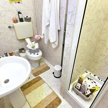 Guest house A Casa Simpatia Vaticano- Check-in Only By Appointment At Least 2 In Advance *